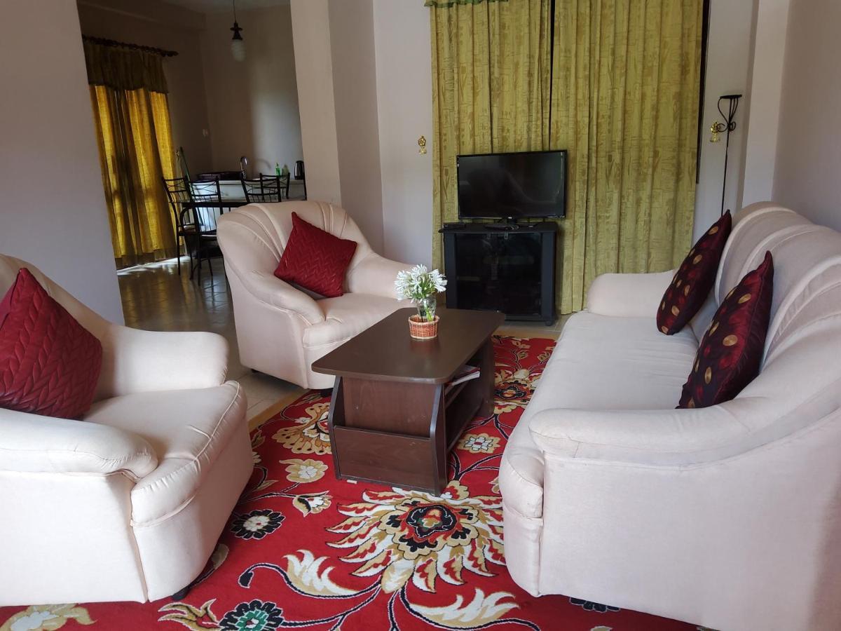 Royal Apartments Nuwara Eliya Exterior photo